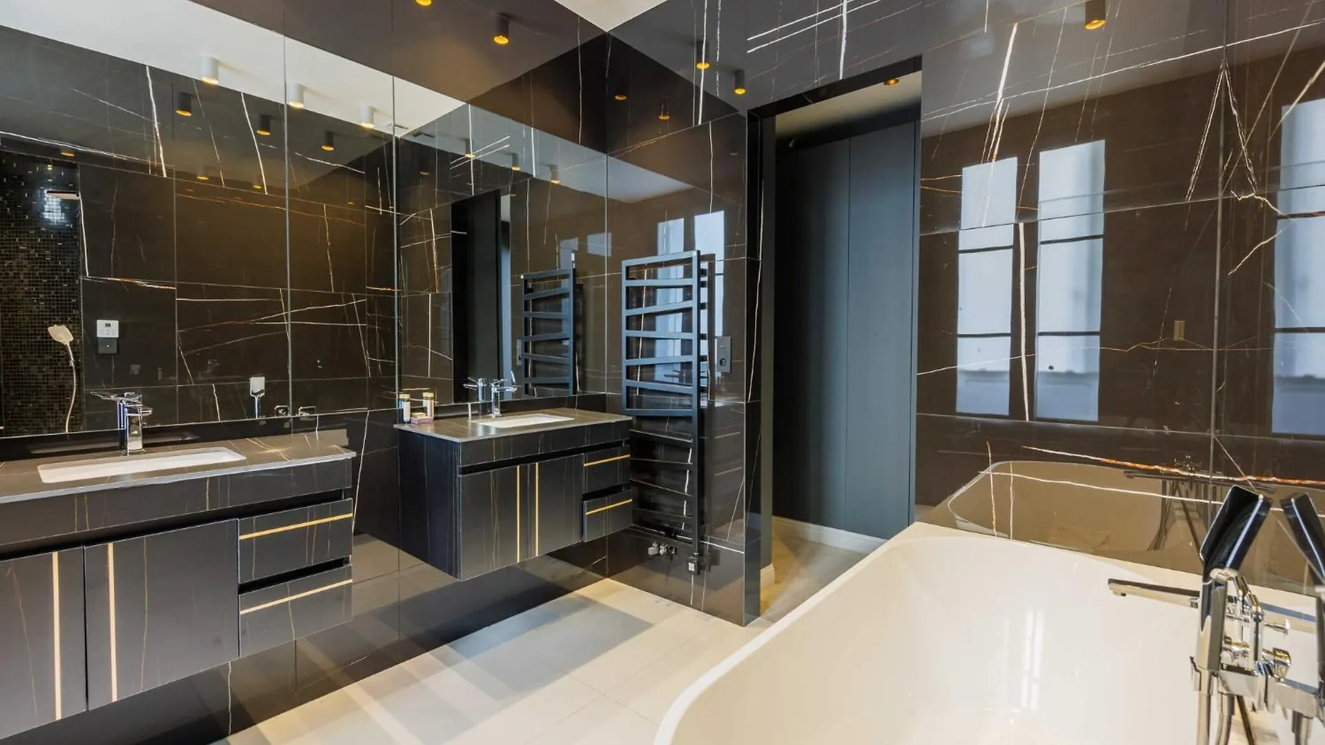 Exceptional Apartment - Trocadero 16Th - Mobility Lease Paris