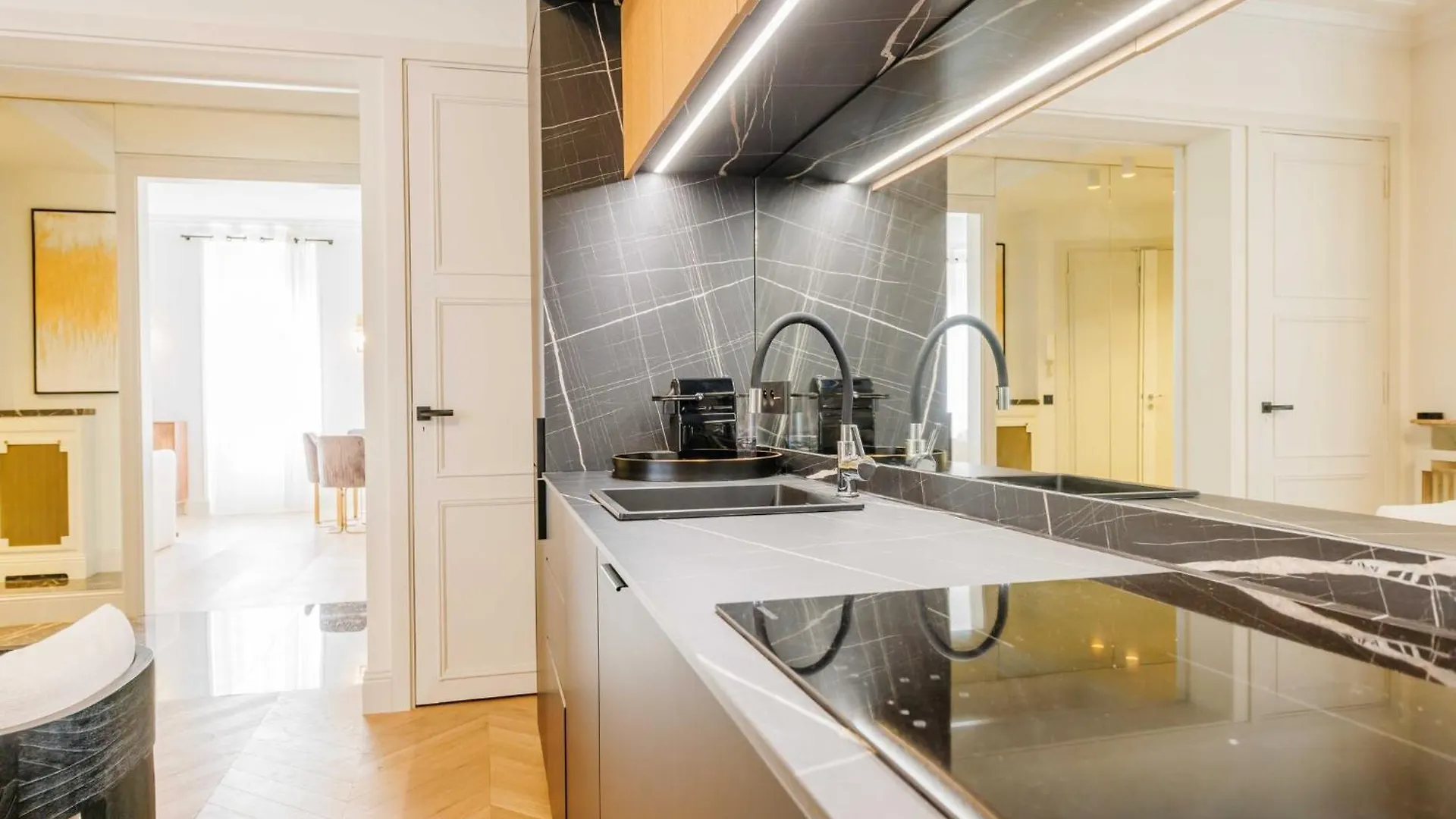 Exceptional Apartment - Trocadero 16Th - Mobility Lease Paris France